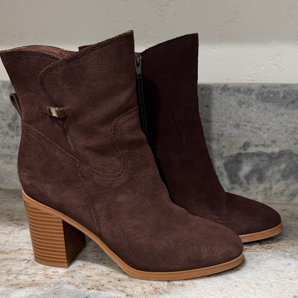 Gianni Bernini Women's Brown Suede Block Heel Ankle Boots